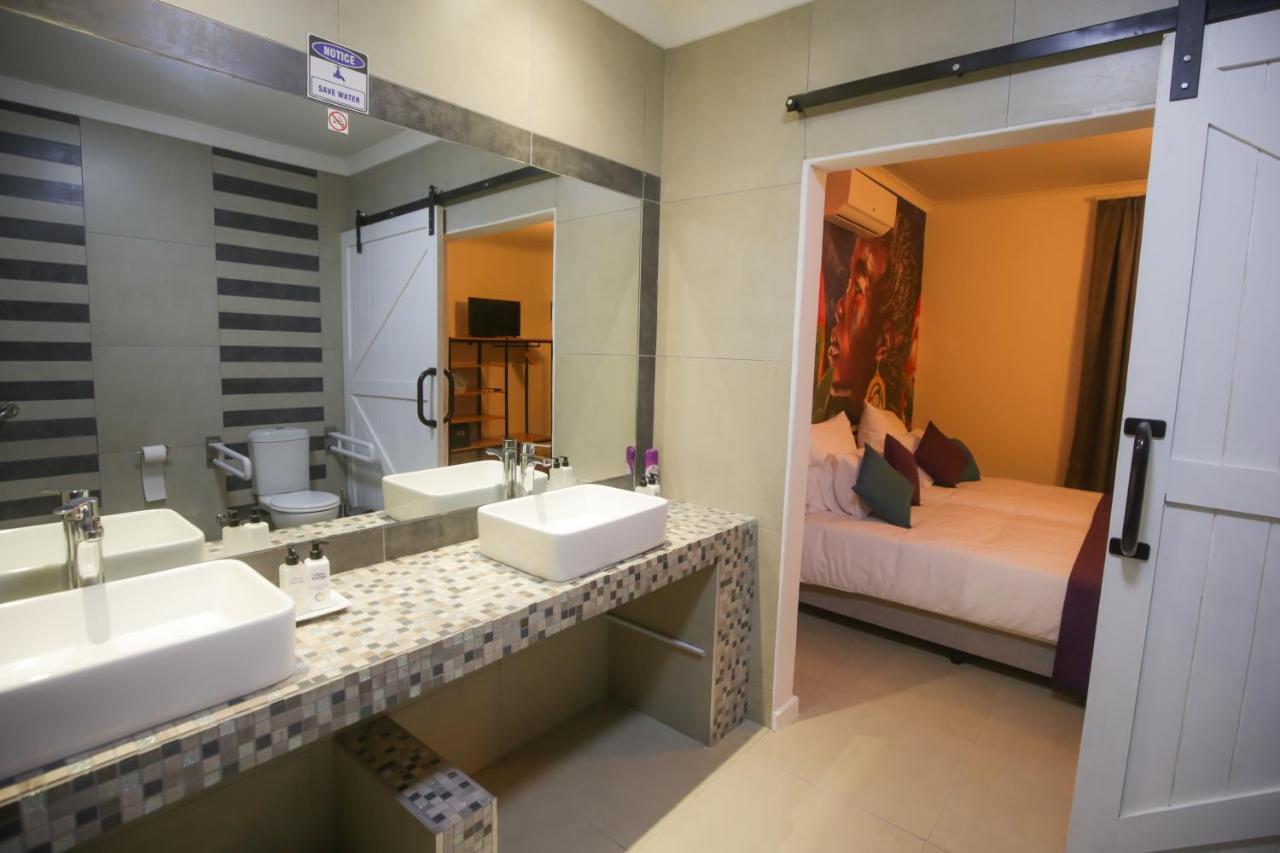 Casa Ilanga Guesthouse Somerset West Luaran gambar